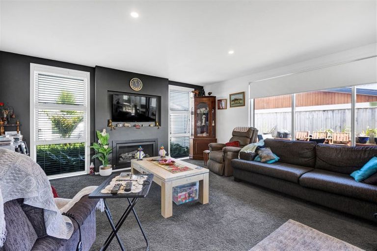 Photo of property in 22 Wills Road, Bell Block, New Plymouth, 4312