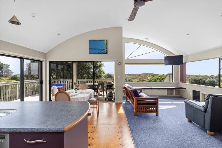 Photo of property in 14b Wakanoi Place, Bowentown, Waihi Beach, 3177