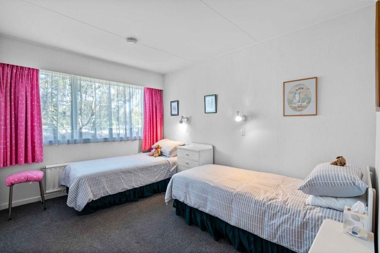 Photo of property in 32 Cruickshank Crescent, Rosedale, Invercargill, 9810