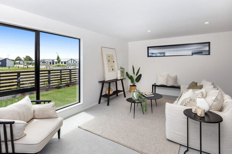 Photo of property in 12 Hiller Green Street, Halswell, Christchurch, 8025