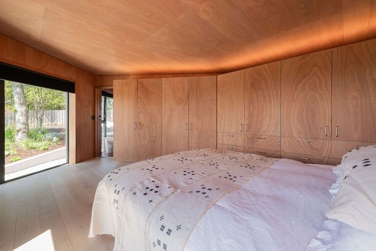 Photo of property in 109b Cliffs Road, Saint Clair, Dunedin, 9012