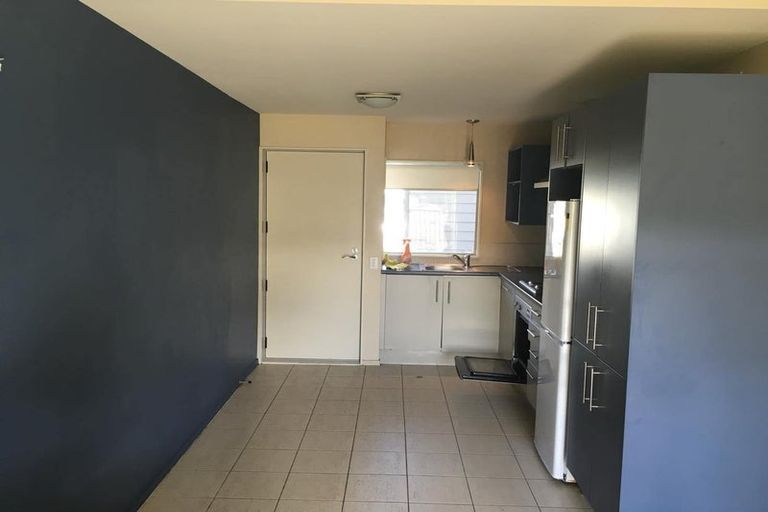 Photo of property in Monterey Apartments, 40/232 Middleton Road, Glenside, Wellington, 6037