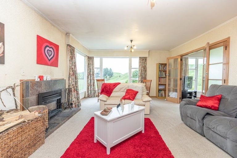 Photo of property in 447 Hinemoa Valley Road, Kaitawa, Pahiatua, 4981