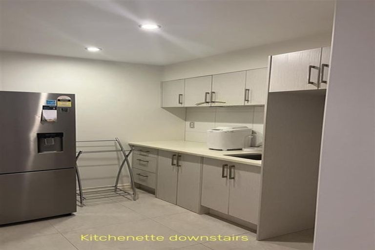 Photo of property in 202l Mellons Bay Road, Mellons Bay, Auckland, 2014