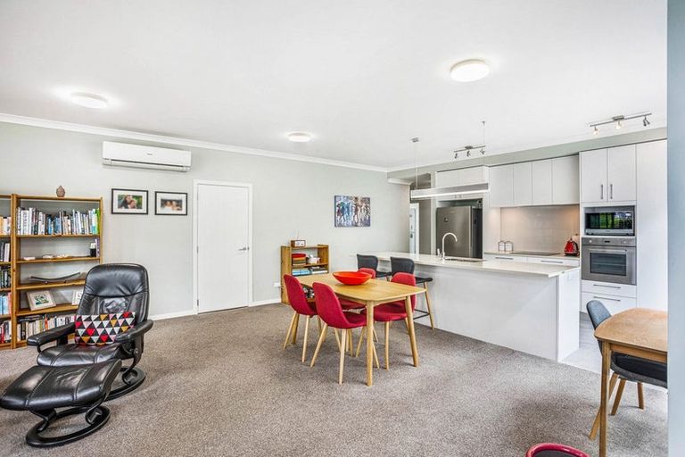 Photo of property in 12 Plantation Terrace, Orewa, 0931