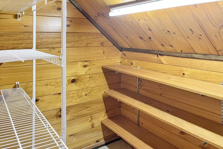 Photo of property in 6 Iles Road, Lynmore, Rotorua, 3010