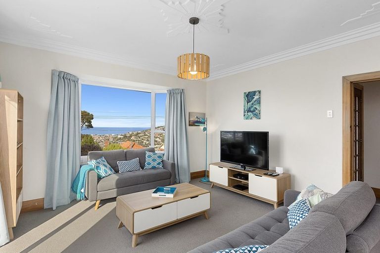 Photo of property in 118 Forfar Street, Clyde Hill, Dunedin, 9011