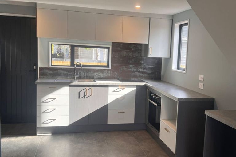 Photo of property in 2/50 Chelsea Street, Linwood, Christchurch, 8062