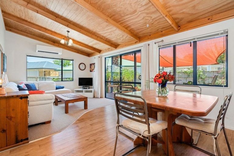 Photo of property in 31 Tait Street, Te Kamo, Whangarei, 0112