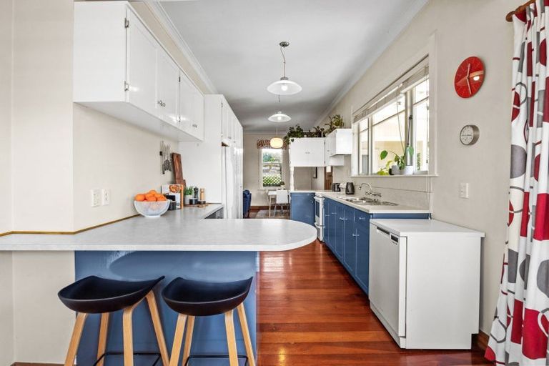 Photo of property in 607 Charles Street, Saint Leonards, Hastings, 4120