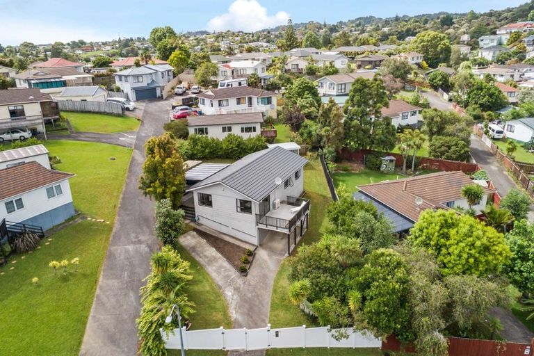Photo of property in 80 Sunvue Road, Glen Eden, Auckland, 0602