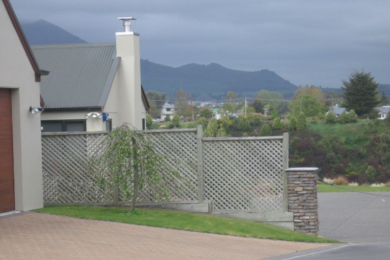 Photo of property in 3 Joshua Place, Rangatira Park, Taupo, 3330