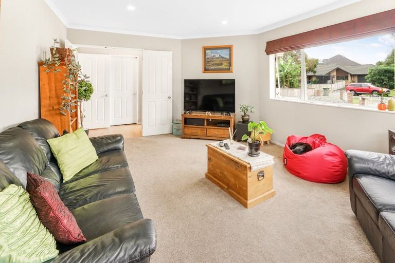 Photo of property in 4 Hereford Place, Grandview Heights, Hamilton, 3200