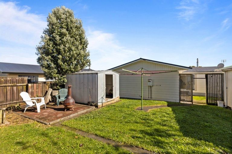 Photo of property in 8 Oleander Place, Bell Block, New Plymouth, 4312