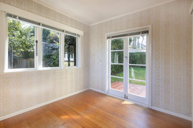 Photo of property in 67 Alverston Street, Waterview, Auckland, 1026