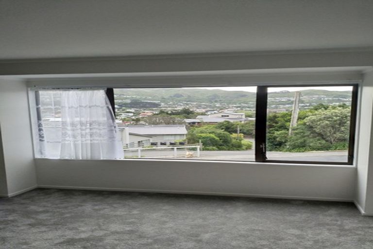 Photo of property in 1/51 Sheridan Terrace, Johnsonville, Wellington, 6037