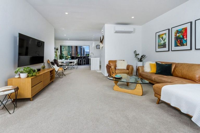 Photo of property in 77 Bomb Point Drive, Hobsonville, Auckland, 0616