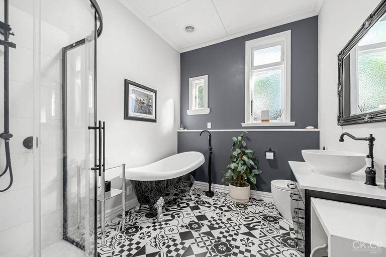 Photo of property in 49 Penrose Street, Woburn, Lower Hutt, 5010