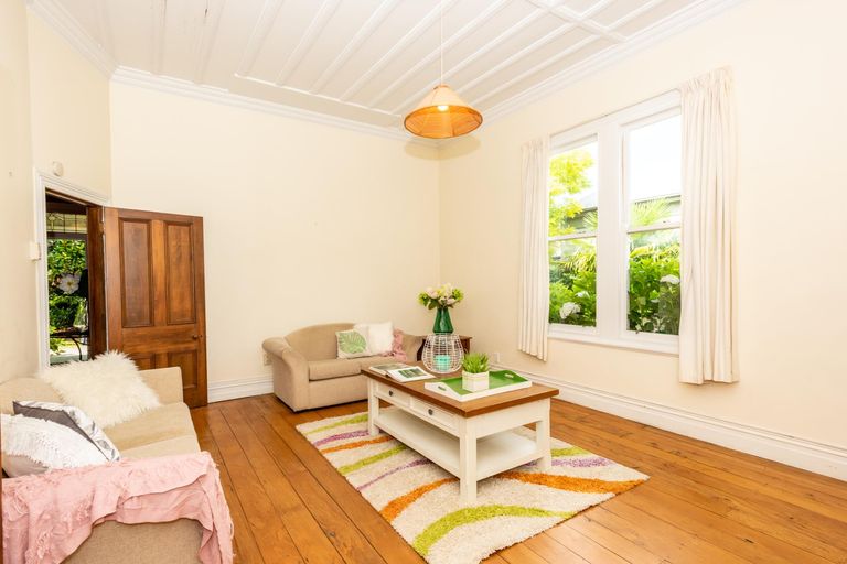 Photo of property in 118 Fox Street, Whataupoko, Gisborne, 4010