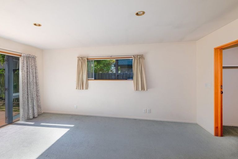 Photo of property in 6 Parkstone Avenue, Ilam, Christchurch, 8041