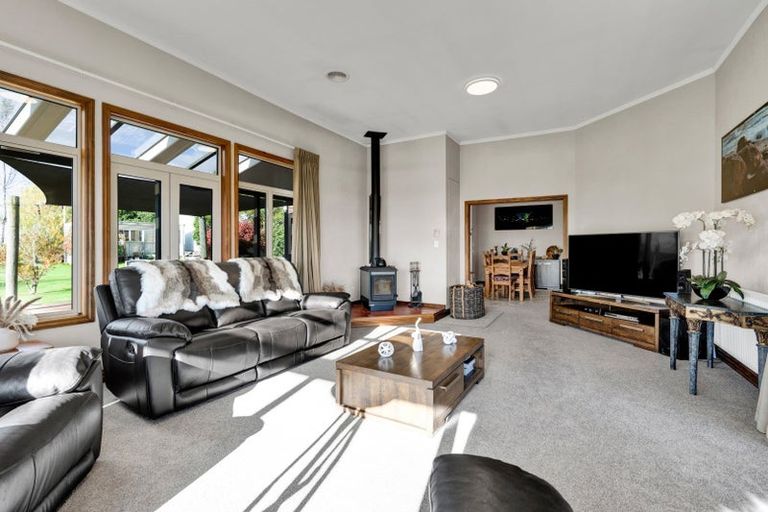 Photo of property in 201 Lincoln Road, Inglewood, 4389