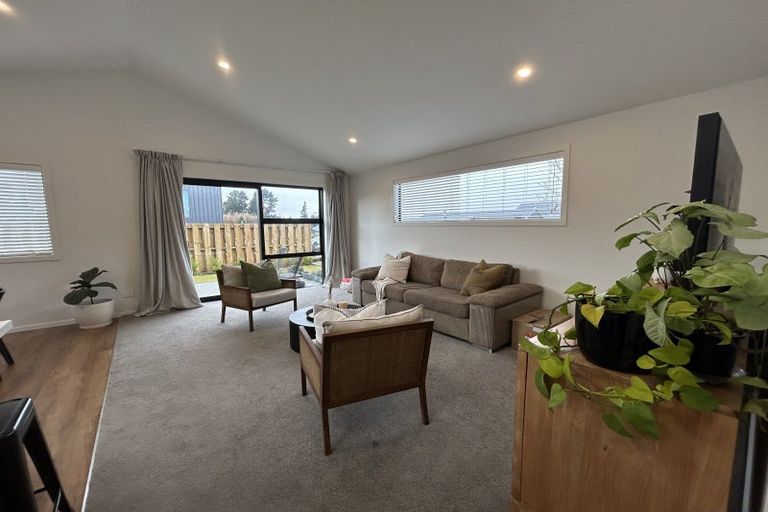 Photo of property in Northlake, 21 Cairnmuir Street, Wanaka, 9305