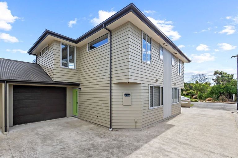 Photo of property in 2/19 Cameron Street, Sydenham, Christchurch, 8023