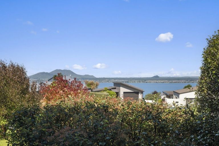 Photo of property in 108 Wakeman Road, Acacia Bay, Taupo, 3330