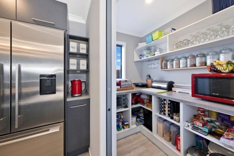 Photo of property in 98 Strauss Drive, Rolleston, 7614