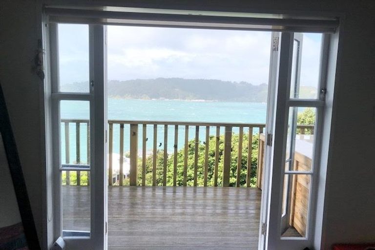 Photo of property in 4/39 Grafton Road, Roseneath, Wellington, 6011