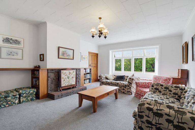 Photo of property in 68 Skerman Street, Marton, 4710