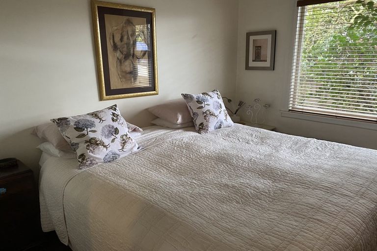 Photo of property in 122 Waimairi Road, Ilam, Christchurch, 8041