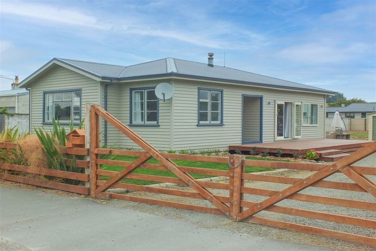 Photo of property in 39 Harris Street, Pleasant Point, 7903