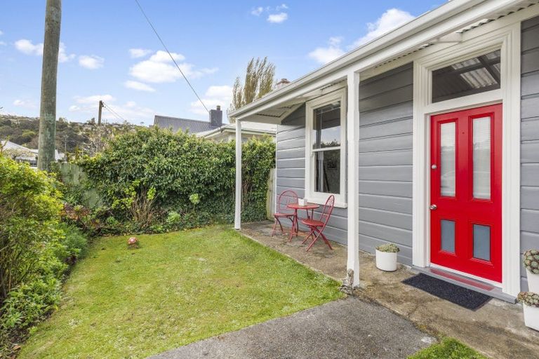 Photo of property in 44 Eastbourne Street, Caversham, Dunedin, 9012