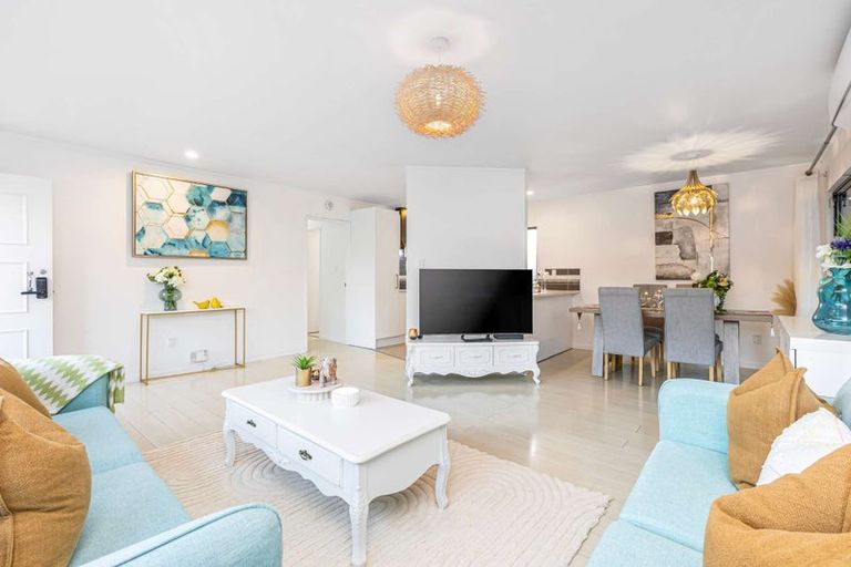 Photo of property in 61c Tiverton Road, Avondale, Auckland, 0600