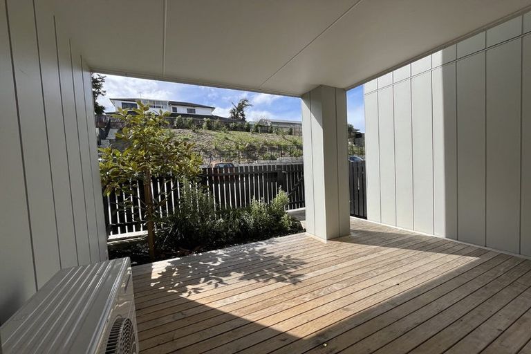 Photo of property in 13 Tukari Lane, Mangere Bridge, Auckland, 2022