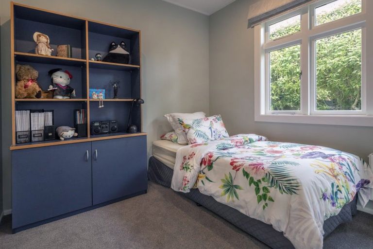 Photo of property in 1 Gipps Street, Karori, Wellington, 6012