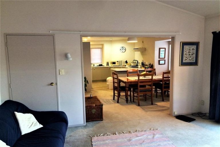 Photo of property in 3/55 Scenic Drive, Hillpark, Auckland, 2102