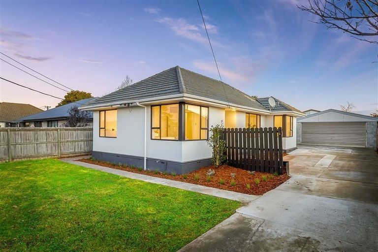 Photo of property in 118 Marlow Road, Aranui, Christchurch, 8061
