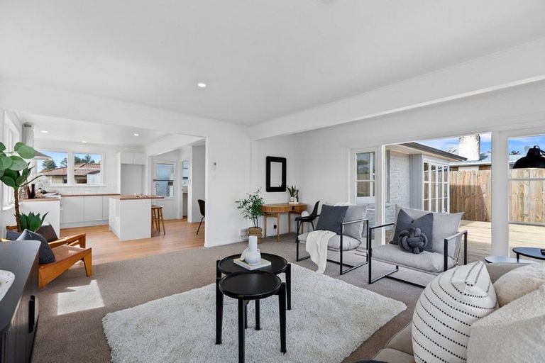 Photo of property in 8 Henderson Crescent, Parkvale, Tauranga, 3112