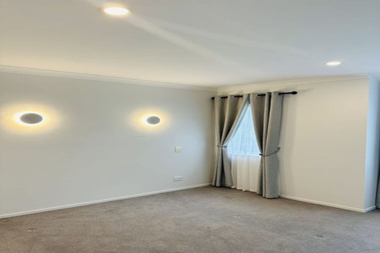 Photo of property in 34a Schnapper Rock Road, Schnapper Rock, Auckland, 0632