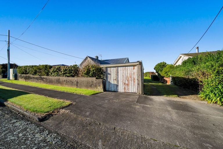 Photo of property in 7 Lincoln Street, Patea, 4520