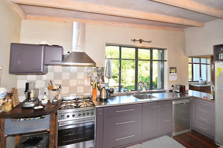 Photo of property in 122 Goat Island Road, Leigh, Warkworth, 0985