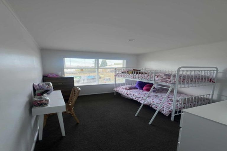 Photo of property in 73 Dunlop Road, Te Puke, 3119