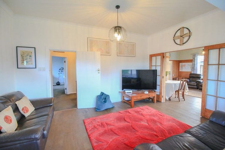 Photo of property in 25 Burrows Street, Bluff, 9814