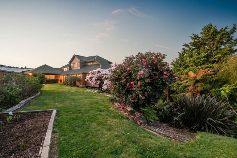 Photo of property in 25 Gillam Crescent, Springfield, Rotorua, 3015