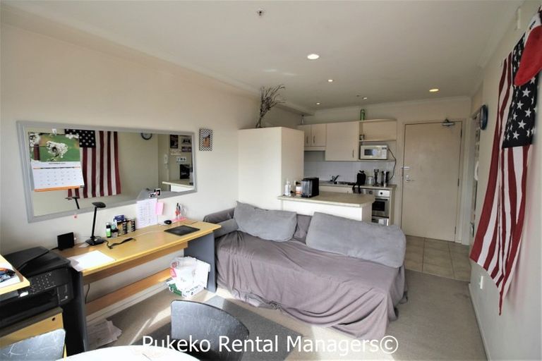 Photo of property in The Rennaissance, 3d/18 Ronwood Avenue, Manukau, Auckland, 2104