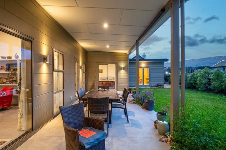 Photo of property in 37 Larch Crescent, Alexandra, 9320