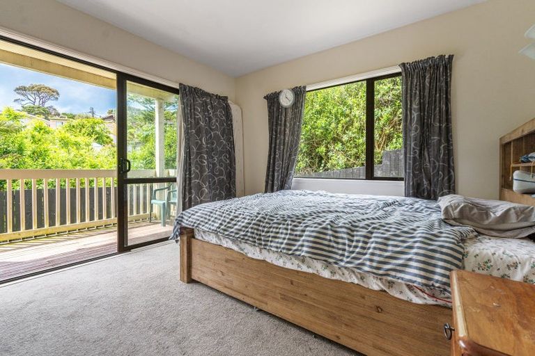 Photo of property in 10c Matipo Road, Mairangi Bay, Auckland, 0630