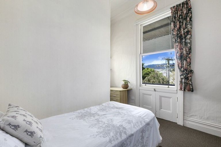 Photo of property in 186 Queen Street North, North Dunedin, Dunedin, 9016